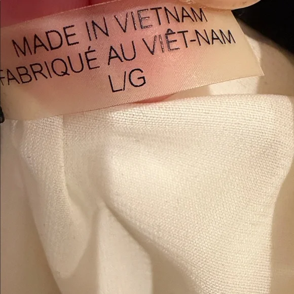 Alice and Olivia
Dorma Color-Block Shift Dress Size Large - Picture 4 of 10